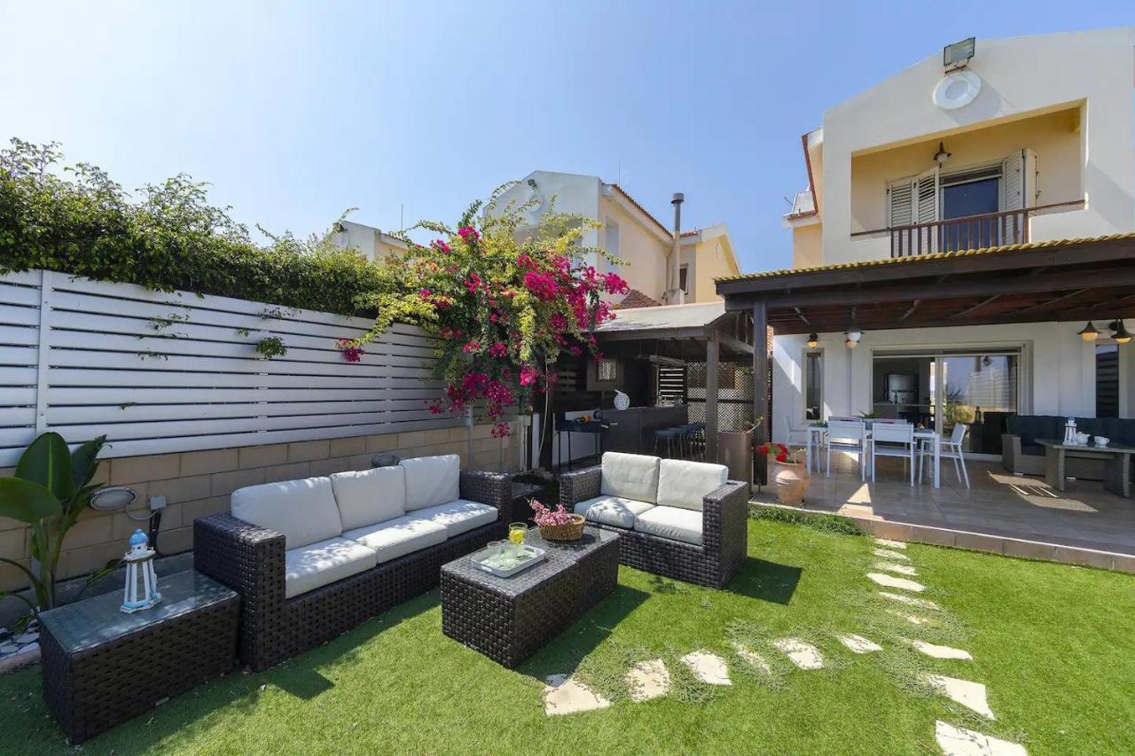 Вилла Beachfront Carpe Diem Кити