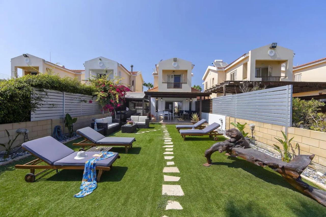 Вилла Beachfront Carpe Diem Кити